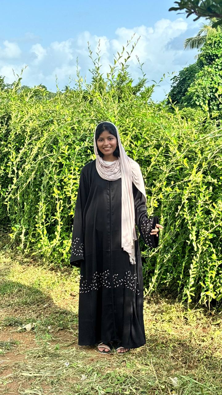 ABAYA SONE WITH EMBROIDERY TIKTOK 1019