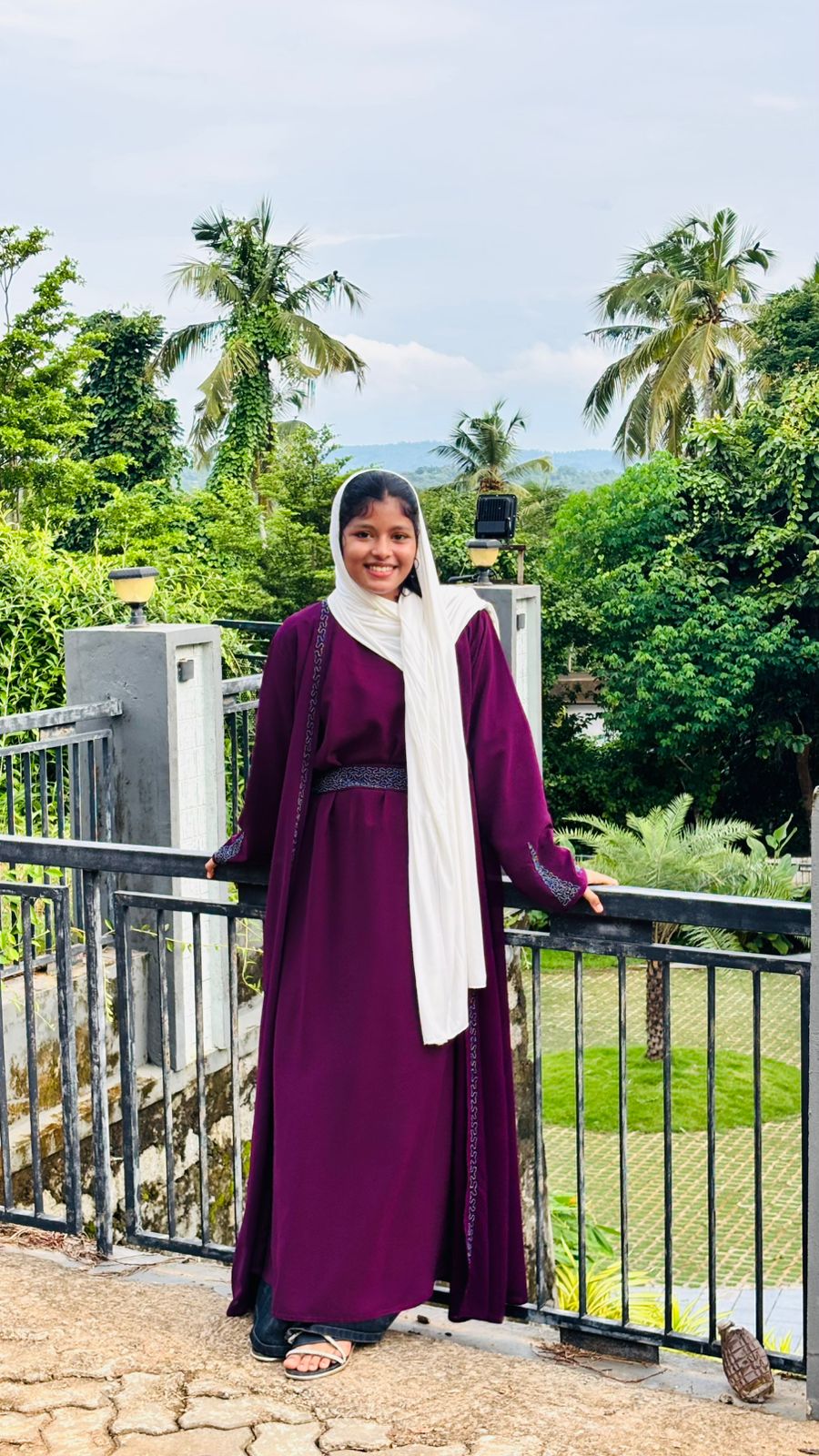 Coat abaya handwork in gorget meterial