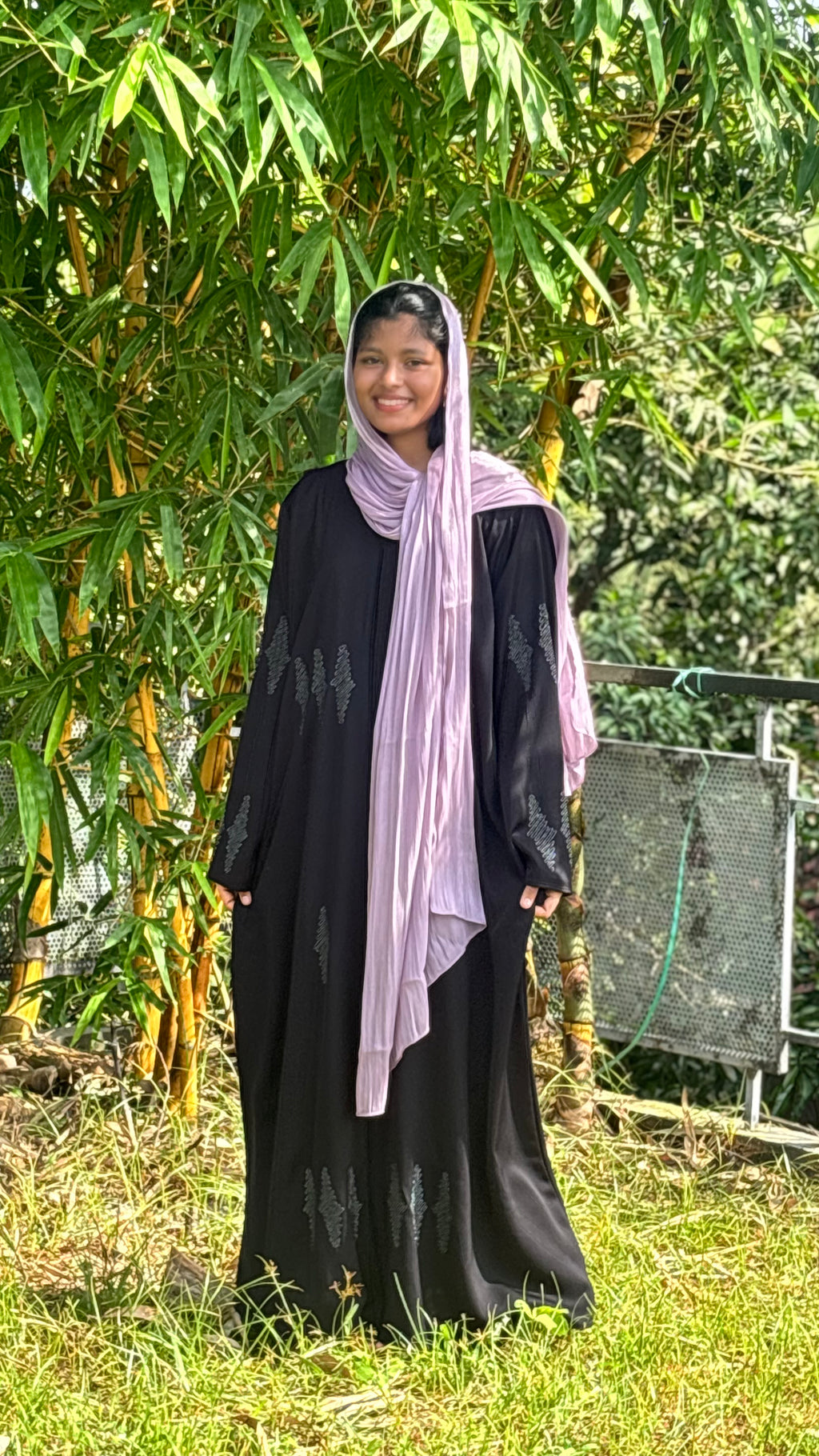 BLACK THREAD WORK ABAYA