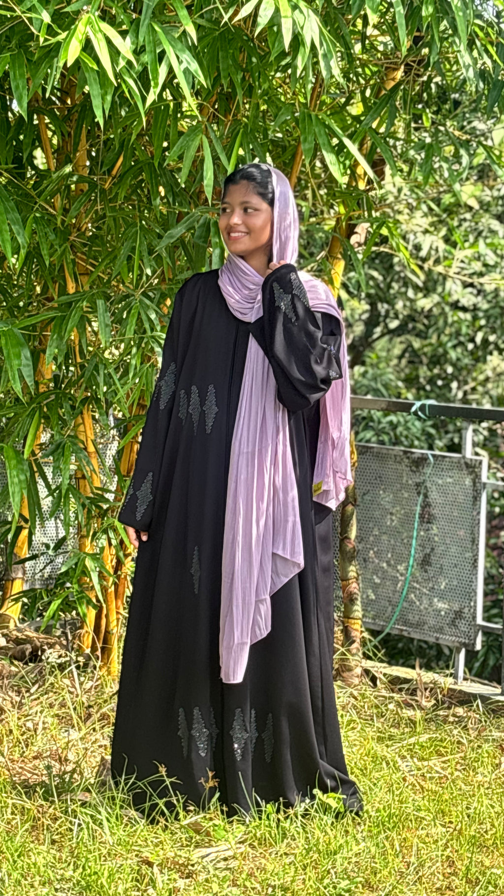 BLACK THREAD WORK ABAYA