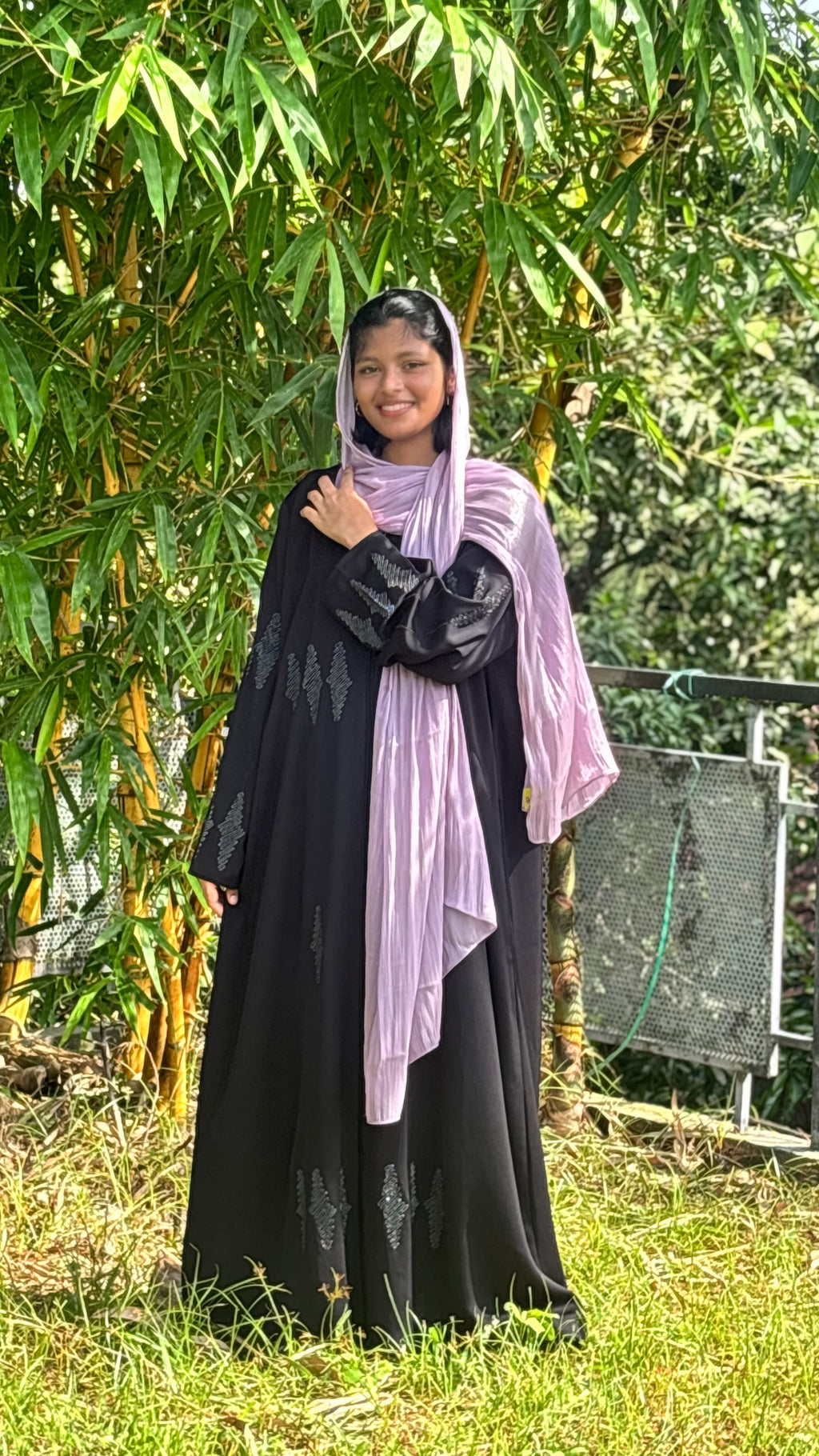 BLACK THREAD WORK ABAYA