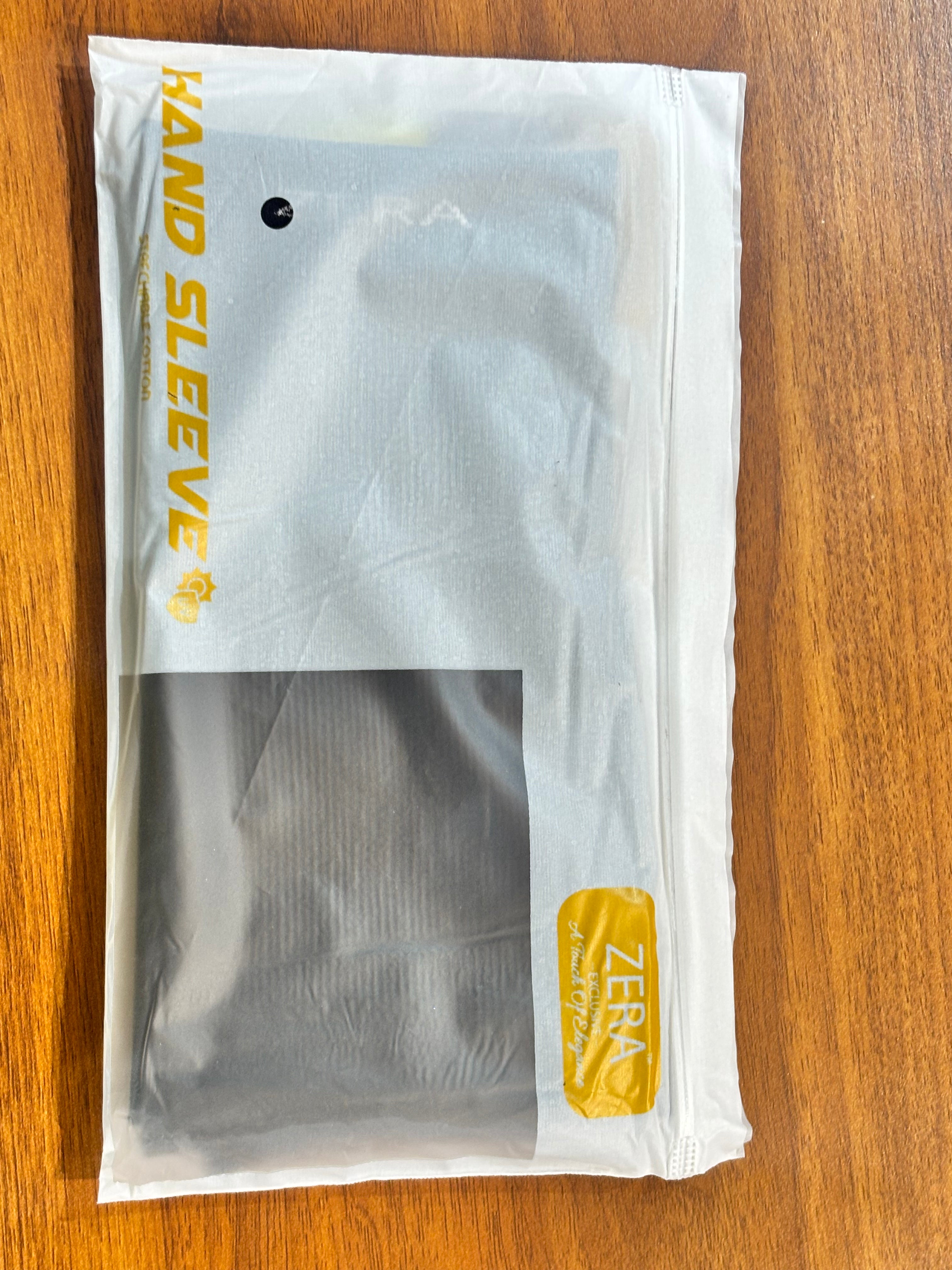 ARM SLEEVES BLACK