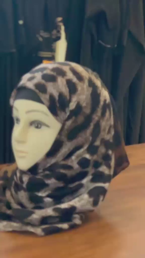 SHAWL ANIMAL PRINT
